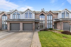 674 Rue Marie-Derome  Saint-Jean-Sur-Richelieu, QC J3A 1T2