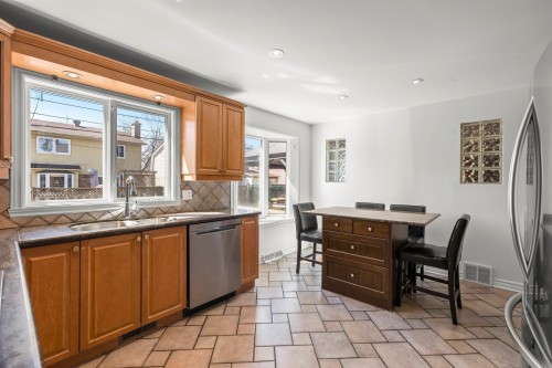 Cuisine - 65 Rue De Calais, Kirkland, QC - Indoor Photo Showing Kitchen