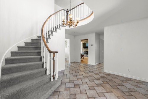 Autre - 65 Rue De Calais, Kirkland, QC - Indoor Photo Showing Other Room
