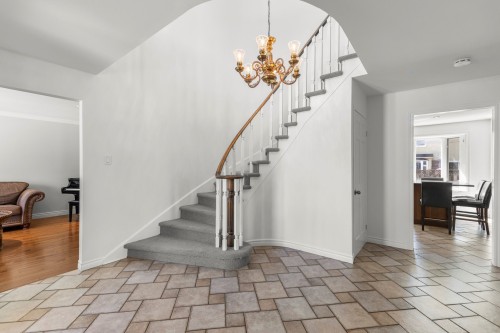 Autre - 65 Rue De Calais, Kirkland, QC - Indoor Photo Showing Other Room