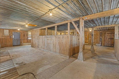 Écurie - 280 Rg Montcalm, Saint-Esprit, QC 