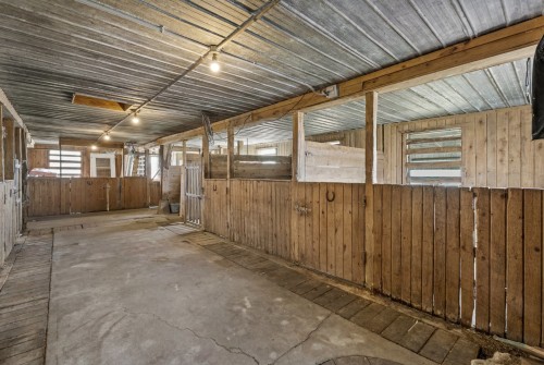 Écurie - 280 Rg Montcalm, Saint-Esprit, QC 