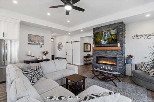 389 Whitmee Rd, Qualicum Beach, BC 