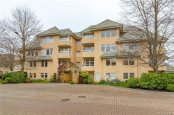 201-2311 Mills Rd Sidney, BC V8L 2C3