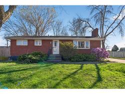109 Poirier DR Moncton, NB E1C 7R9