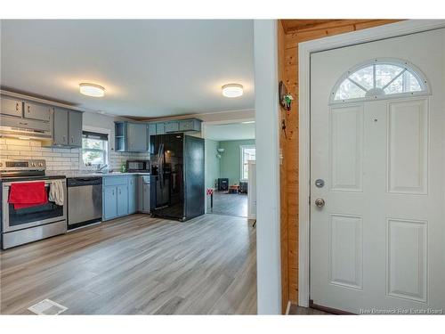 32 Nancy St, Moncton, NB 