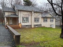 37 Division Street  Bedford, NS B4A 1Z2