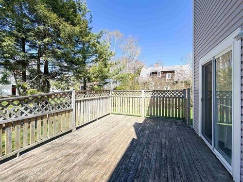 16 Lansdowne Avenue, Charlottetown, PE 