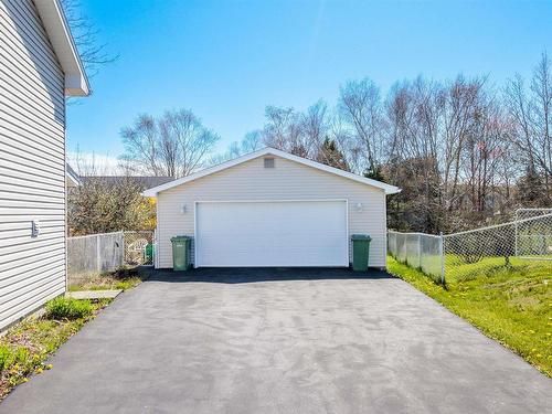 3 Fury Drive, Dartmouth, NS 