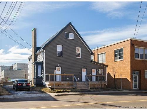 124 Highfield ST  Moncton, NB E1C 5N7
