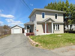 96 44e AVE Edmundston, NB E3V 3A3