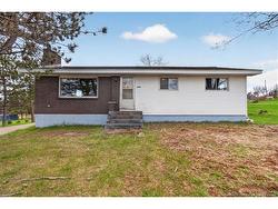2958 Mountain RD Moncton, NB E1G 2W7
