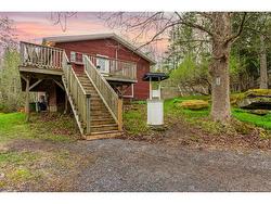 30 Meadow DR  Darlings Island, NB E5N 6R2