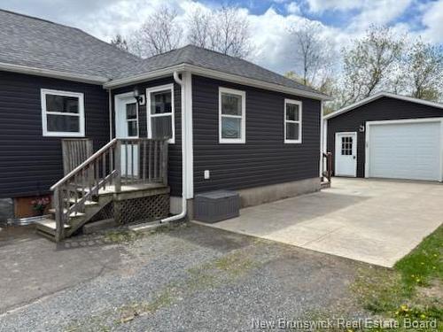 26 Victory Ave, Fredericton, NB 