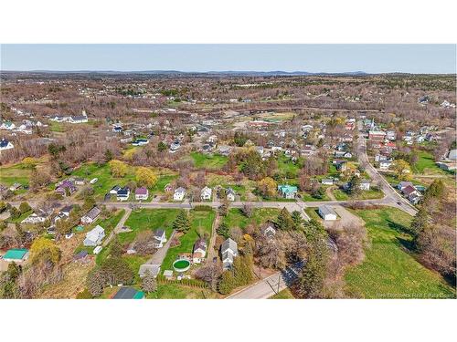5 Pinewood St, Saint Stephen, NB 