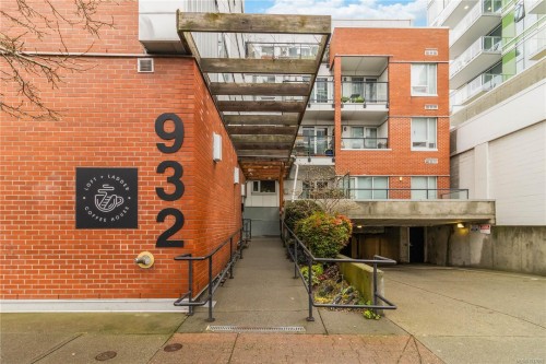#301-932 Johnson St  Victoria, BC V8V 3N4