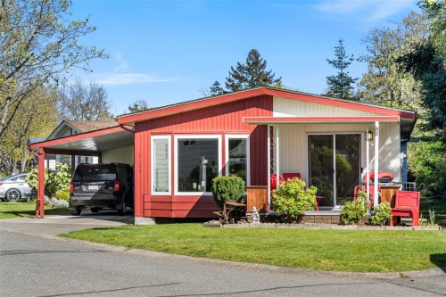2129 Summergate Blvd, Sidney, BC 