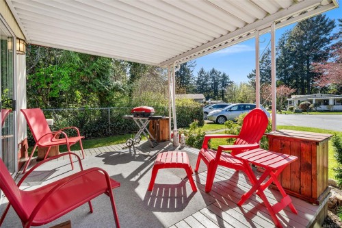 2129 Summergate Blvd, Sidney, BC 