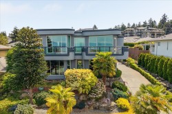 6577 Groveland Dr Nanaimo, BC V9V 1P7