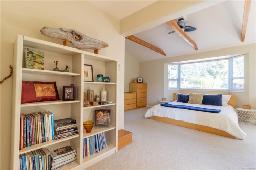 3721 Rum Rd, Pender Island, BC 