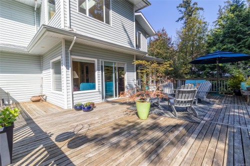 3721 Rum Rd, Pender Island, BC 