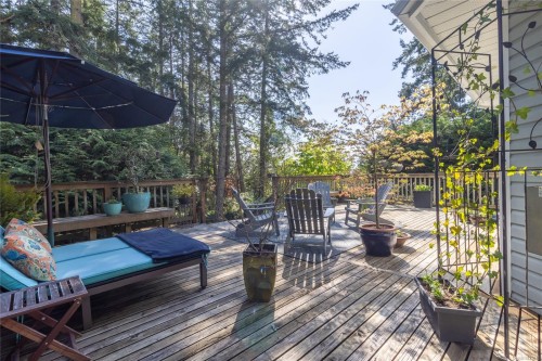 3721 Rum Rd, Pender Island, BC 