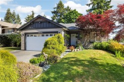 1054 Southwood Dr Nanaimo, BC V9R 0B2