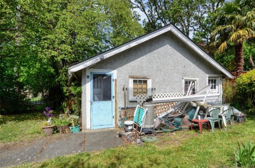 90 Obed Ave, Saanich, BC 