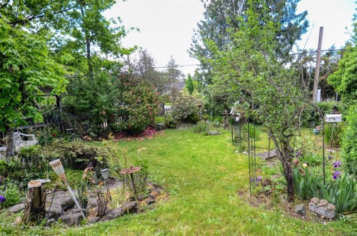 90 Obed Ave, Saanich, BC 