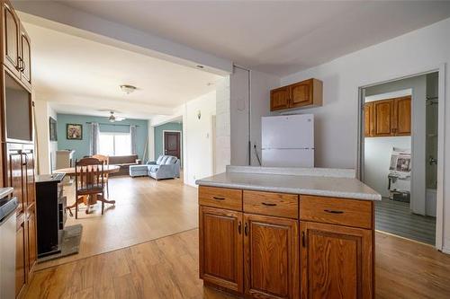 1 South Dr, Eriksdale, MB 