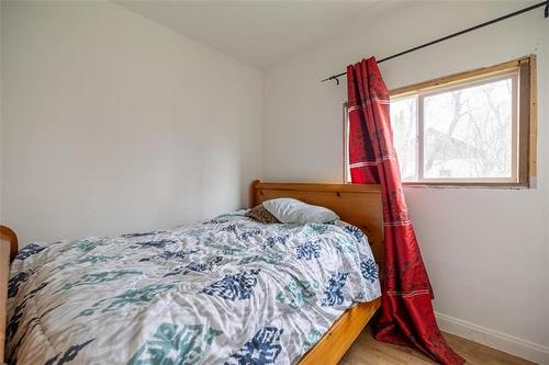 1 South Dr, Eriksdale, MB 