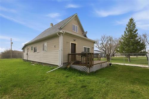 1 South Dr, Eriksdale, MB 