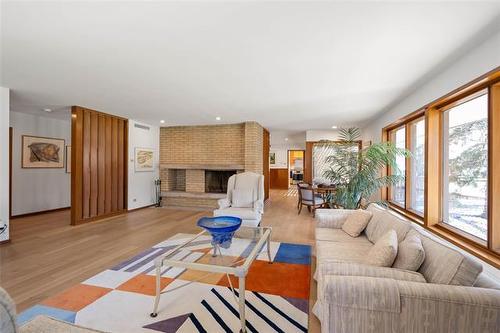 321 Park Blvd, Winnipeg, MB 