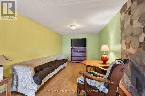 326 Dundas Street, Deseronto (Deseronto (Town)), ON - Indoor