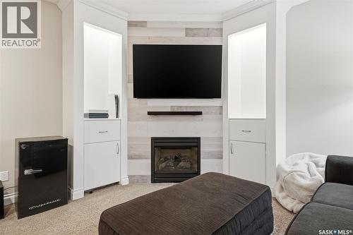 222 Fawcett Crescent, Saskatoon, SK - Indoor Photo Showing Other Room With Fireplace