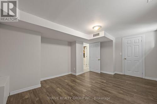 2 - 329 Thompson Road, London South (South I), ON - Indoor Photo Showing Other Room