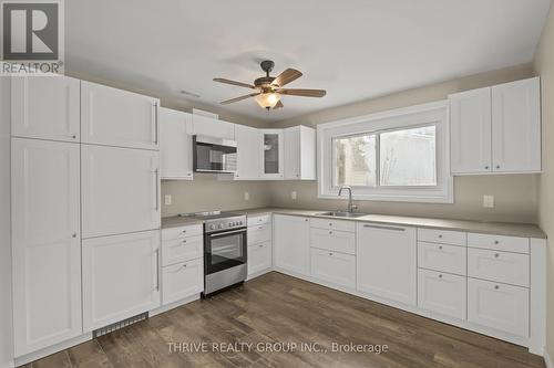 Beautiful modern kitchen with new appliances. - 2 - 329 Thompson Road, London South (South I), ON - Indoor Photo Showing Kitchen