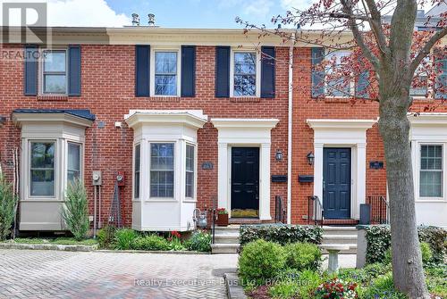 463 BLATHWAYTE LANE  Burlington (Brant), ON L7S 1Y4