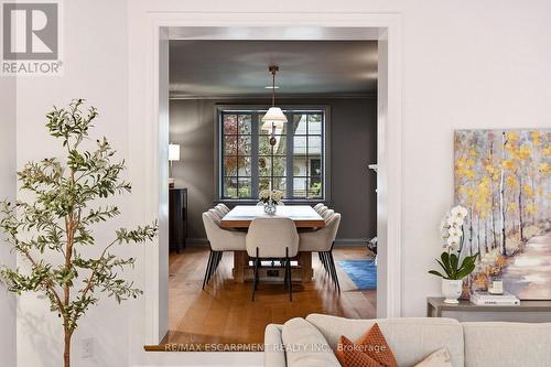 3081 Balmoral Avenue, Burlington, ON - Indoor