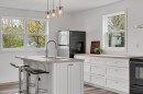 Cuisine - 3 Rue Bernard, Brownsburg-Chatham, QC  - Indoor Photo Showing Kitchen With Double Sink 