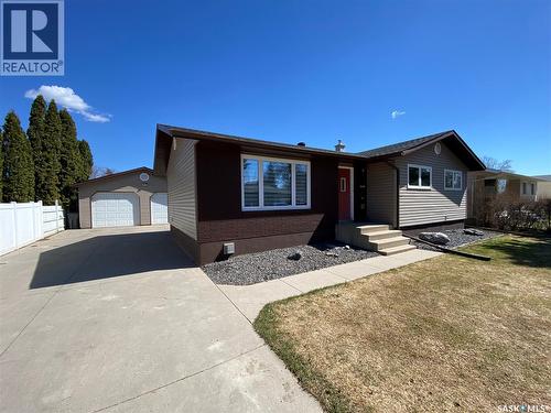 23 Crestwood CRESCENT  Yorkton, SK S3N 2P2