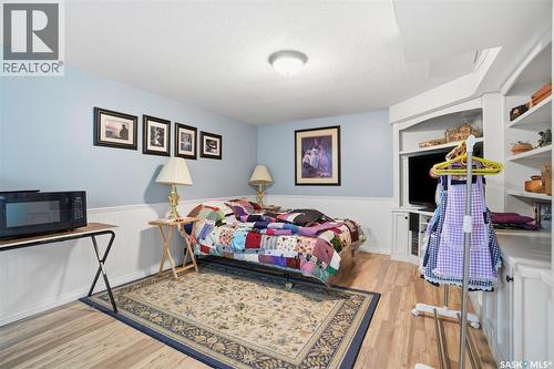 35 Harrison Crescent, Saskatoon, SK - Indoor Photo Showing Bedroom