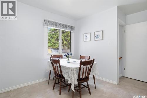 35 Harrison Crescent, Saskatoon, SK - Indoor Photo Showing Dining Room