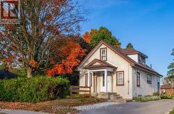 75 DENNE BOULEVARD Newmarket, ON L3Y 4H5