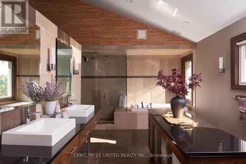 7 Maplehill Drive, Cavan Monaghan (Cavan-Monaghan), ON - Indoor Photo Showing Bathroom