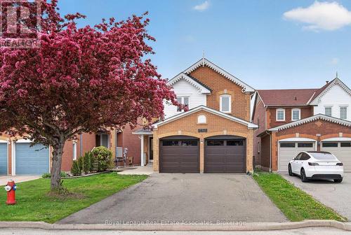 5623 HADDON HALL ROAD  Mississauga, ON L5M 5G4
