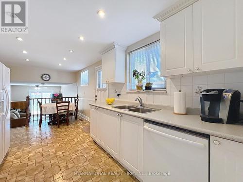3602 Dunrankin Drive, Mississauga, ON - Indoor Photo Showing Kitchen With Double Sink