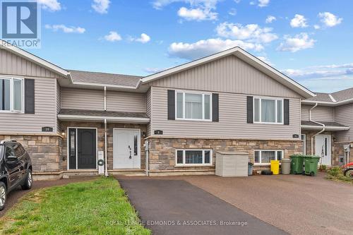 8 WILLIAM THOMAS DRIVE  Petawawa, ON K8H 0C3
