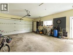 19' x 22' Garage - 