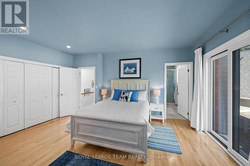 27 Gilmour Street, Ottawa, ON - Indoor Photo Showing Bedroom